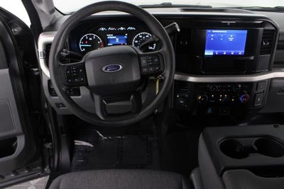 2025 Ford Super Duty F-350 SRW XL