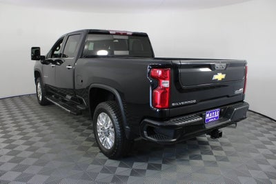 2022 Chevrolet Silverado 2500 HD High Country