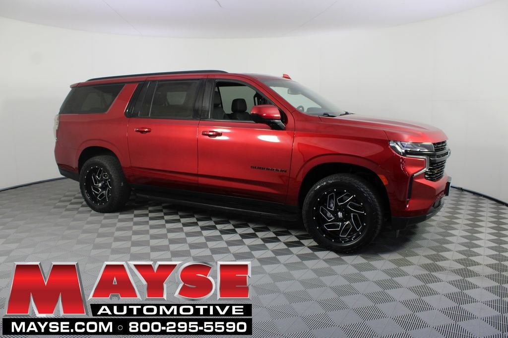 2023 Chevrolet Suburban RST