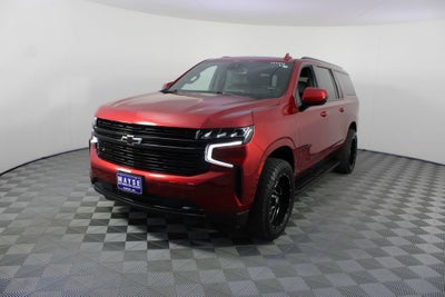2023 Chevrolet Suburban RST