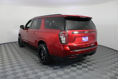 2023 Chevrolet Suburban RST