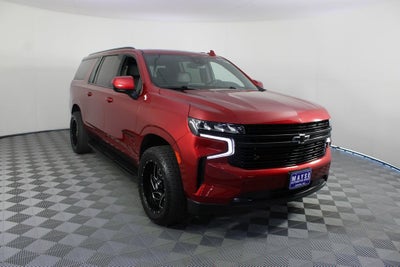 2023 Chevrolet Suburban RST