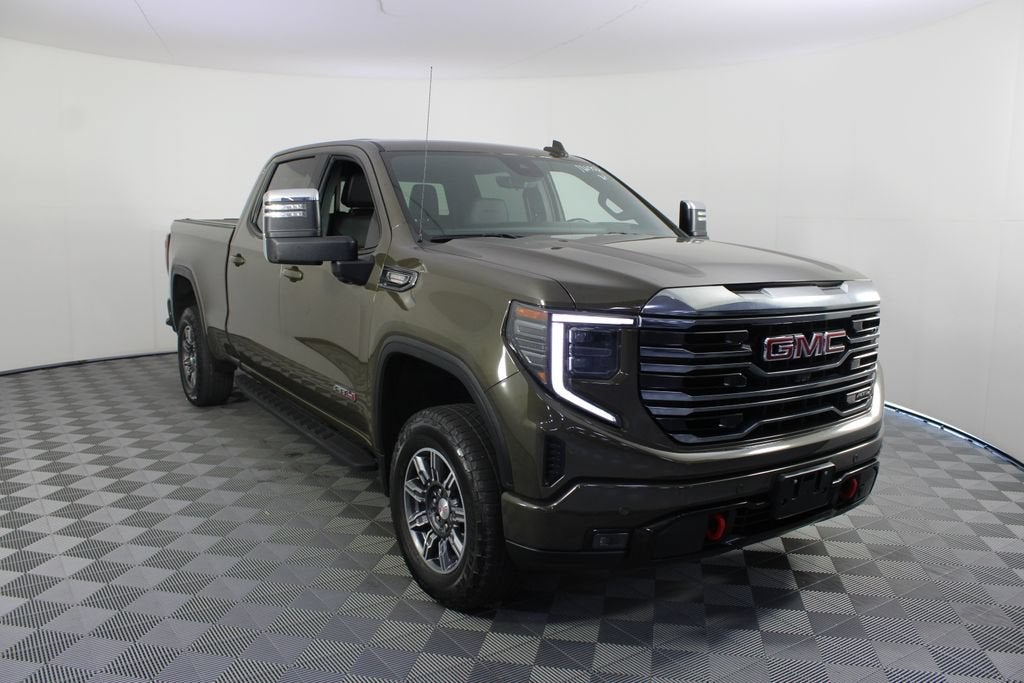 2024 GMC Sierra 1500 AT4