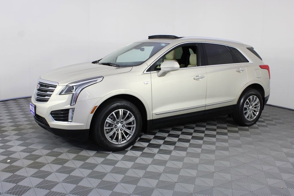 2017 Cadillac XT5 Luxury FWD
