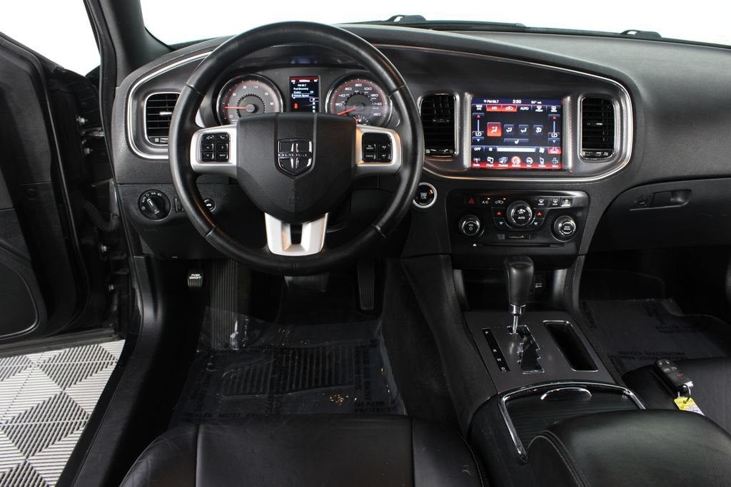 2014 Dodge Charger RT Plus