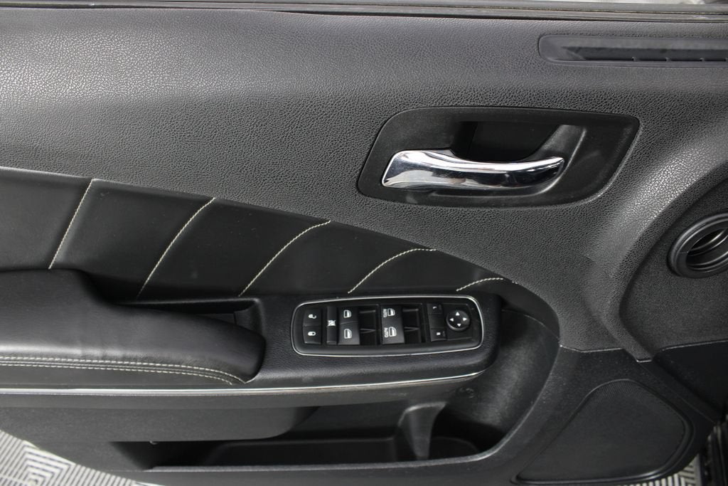 2014 Dodge Charger RT Plus
