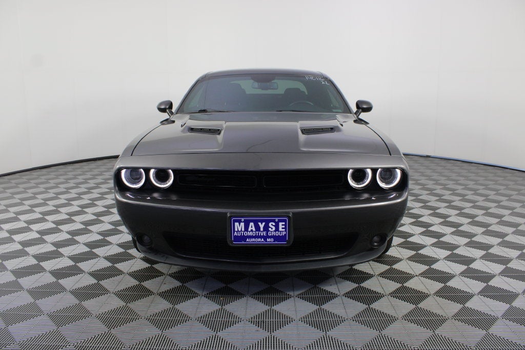 2022 Dodge Challenger SXT