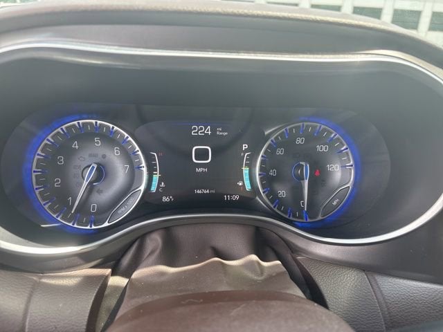 2017 Chrysler Pacifica Touring-L Plus