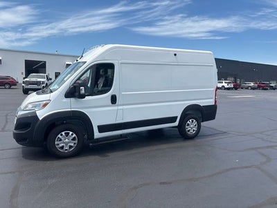 2025 RAM ProMaster Cargo Van SLT