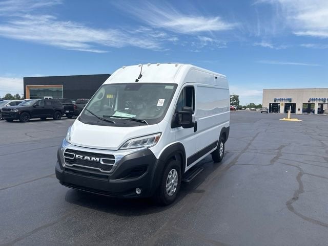 2025 RAM ProMaster Cargo Van SLT