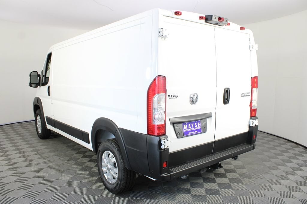 2025 RAM ProMaster Cargo Van SLT
