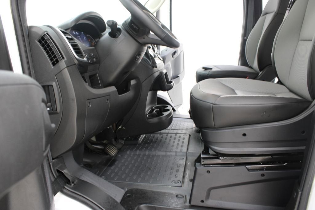 2024 RAM ProMaster Cargo Van SLT