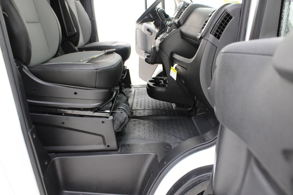 2024 RAM ProMaster Cargo Van SLT