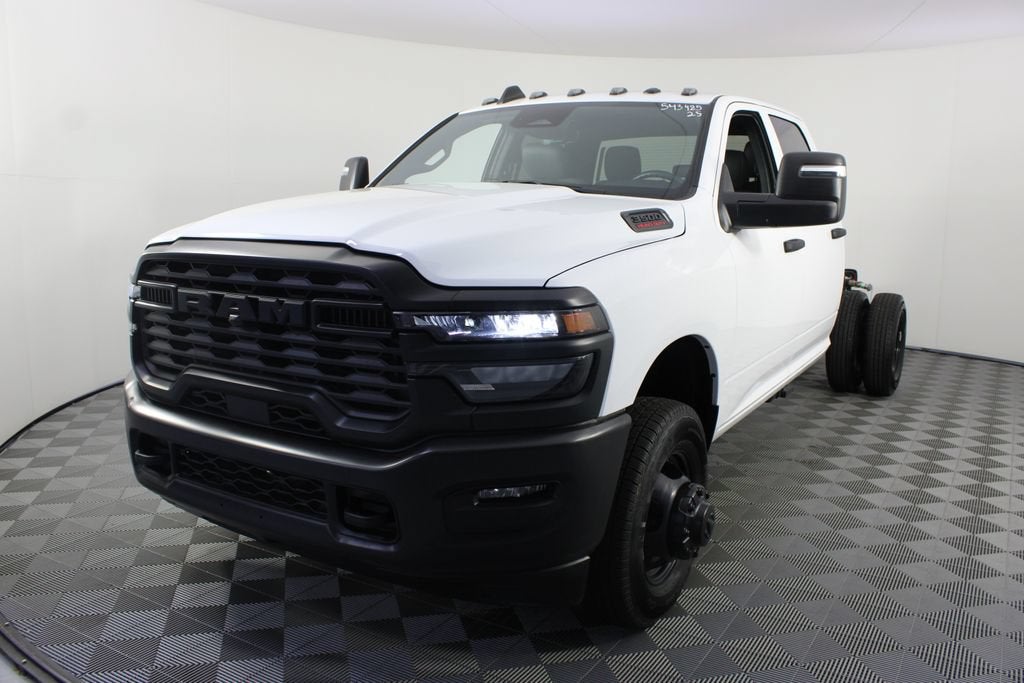 2025 RAM 3500 Chassis Cab Tradesman