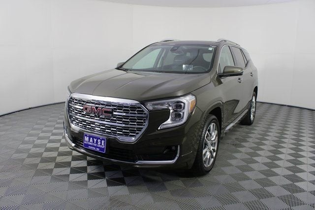 2023 GMC Terrain Denali