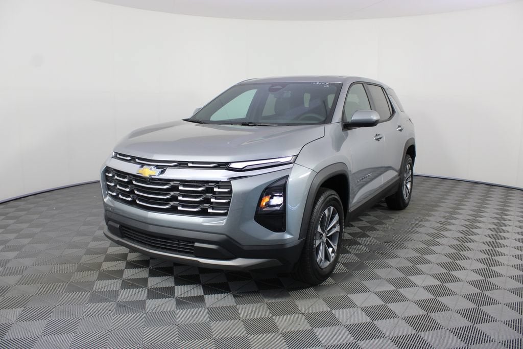 2027 Chevrolet Equinox LT - Photo 21