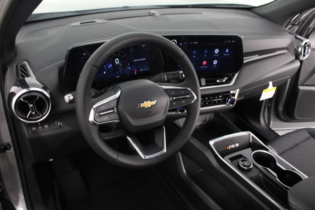 2027 Chevrolet Equinox LT - Photo 8