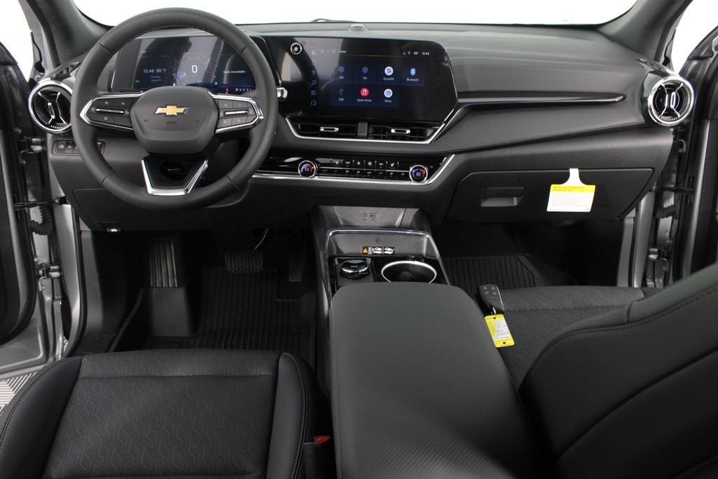 2027 Chevrolet Equinox LT - Photo 9