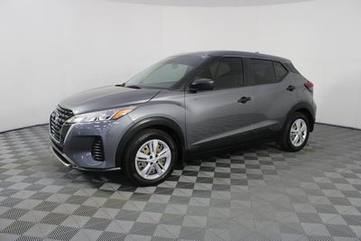 2022 Nissan Kicks S