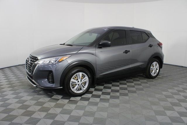 2022 Nissan Kicks S