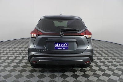 2022 Nissan Kicks S