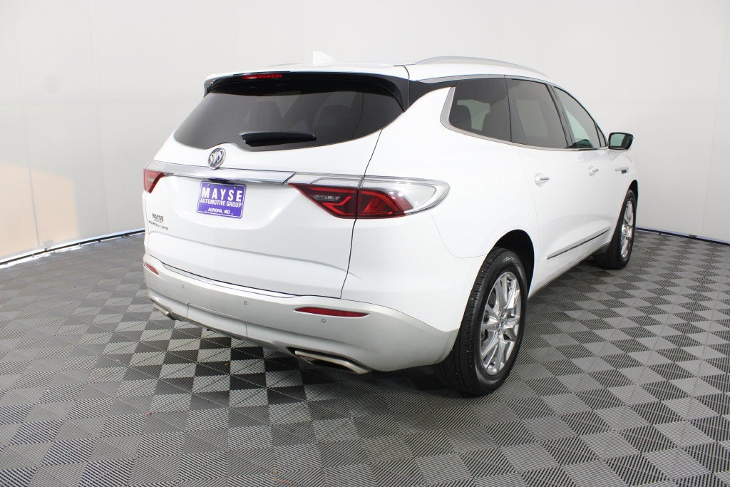 2024 Buick Enclave Essence