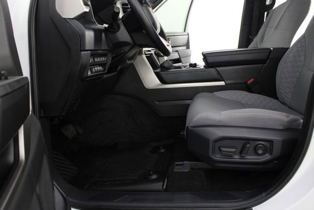 2025 Toyota Tundra 4WD SR