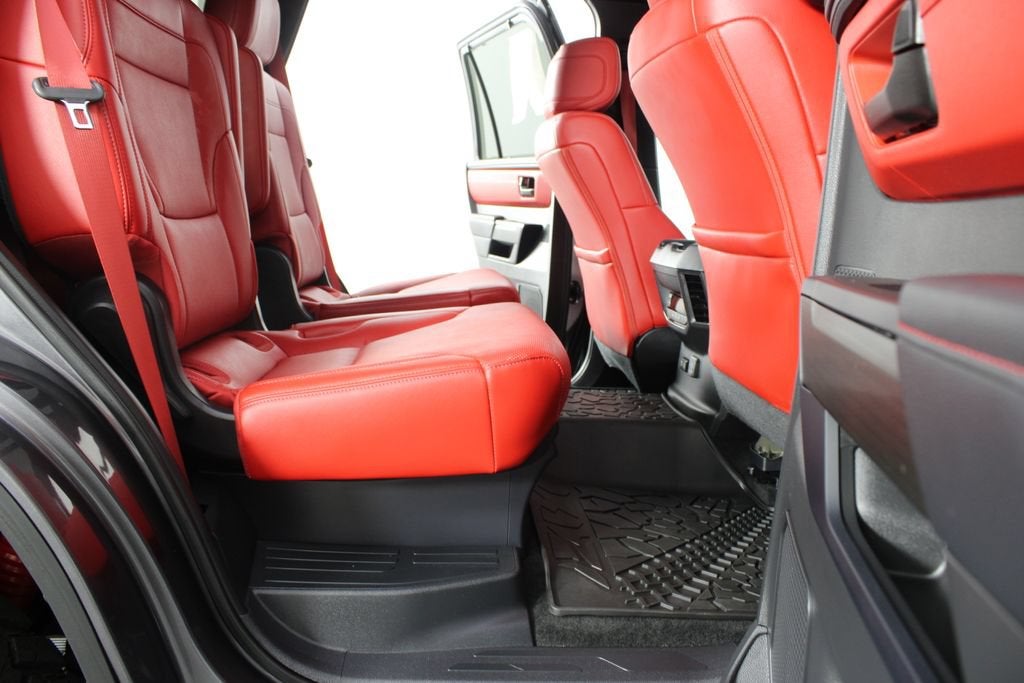 2024 Toyota Sequoia SR5