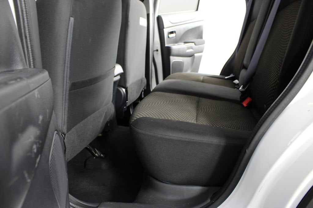 2016 Mitsubishi Outlander Sport 2.0 ES