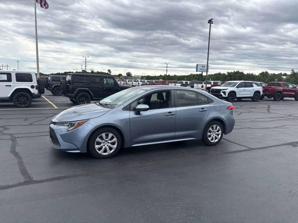 2022 Toyota Corolla LE