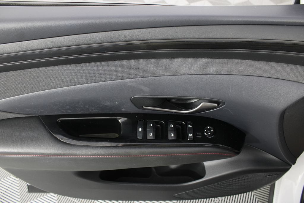 2023 Hyundai Tucson Base